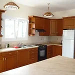 Gem Rosa Villa, Agios Stefanos, Corfu 빌라 *
