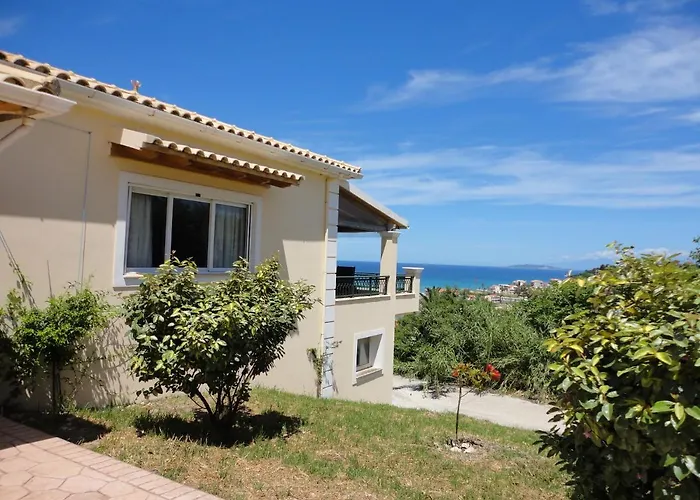 Gem Rosa Villa, Agios Stefanos, Corfu Villa