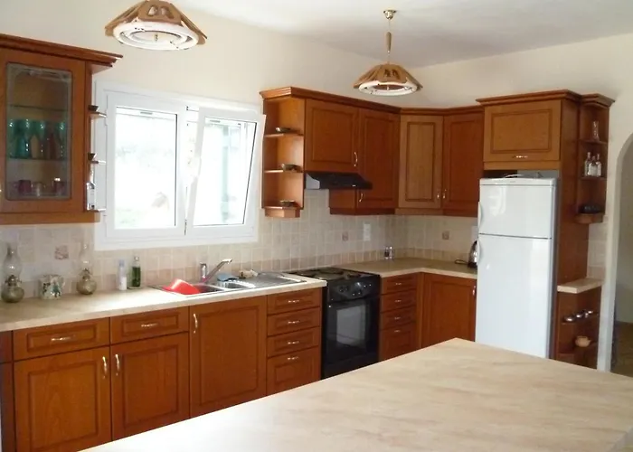 Gem Rosa Villa, Agios Stefanos, Corfu Villa *