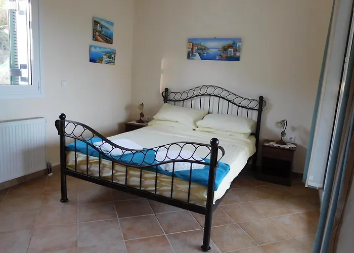 Gem Rosa Villa, Agios Stefanos, Corfu * Agios Stefanos Avliotes (Corfu)