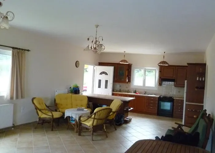 Gem Rosa Villa, Agios Stefanos, Corfu